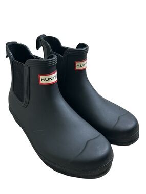 Hunter Women’s 8 Matte Black Red Logo Original Chelsea Ankle Short Boots